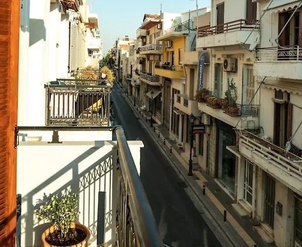 Olvia A Breath Away From Old Town Center Ретимно (Крит)