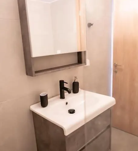 Olvia A Breath Away From Old Town Center Ретимно (Крит)