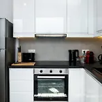 Apartment Olvia A Breath Away From Old Town Center *