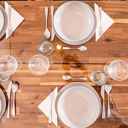 Olvia A Breath Away From Old Town Center Daire Resmo