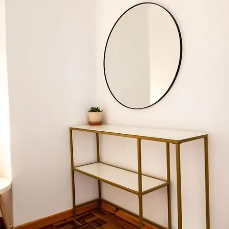 Olvia A Breath Away From Old Town Center