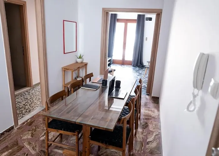 Olvia A Breath Away From Old Town Center